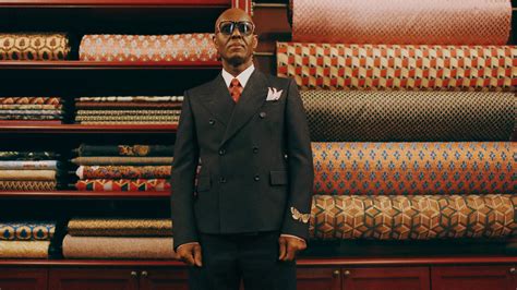 felpa more pain gucci|Dapper Dan Talks Gucci Partnership, Dressing Harlem’s .